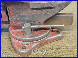 3-1/2 3.5 Jaw Vise Anvil Swivel Base Bench Table Vintage Red