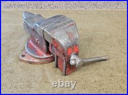 3-1/2 3.5 Jaw Vise Anvil Swivel Base Bench Table Vintage Red