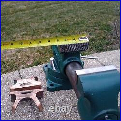 3.5 Wilton Vise #350, New Serrated Jaws, Swivel Base, With Copper Jaw Covers