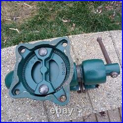 3.5 Wilton Vise #350, New Serrated Jaws, Swivel Base, With Copper Jaw Covers