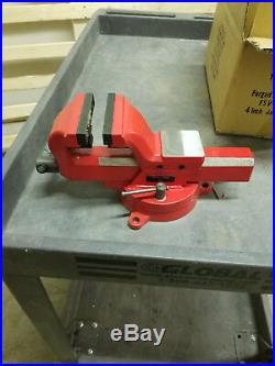 4 Inch Vise. Yost Heavy Fsv-4 Duty Steel Swivel Base