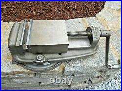 6 Bridgeport Milling Vise With Swivel Base, And New Jaws Pads