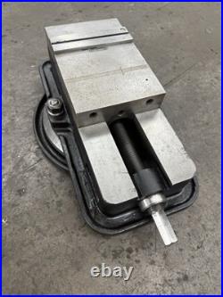 6 Kurt Vise With Swivel Base