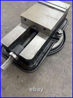 6 Kurt Vise With Swivel Base