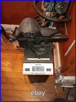 Antique Athol Machine & Foundry Co. Bench Vise With Swivel Jaw & Base Starrett