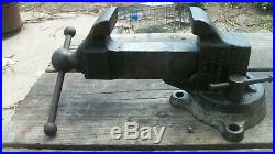 Antique Reed #203 3 Swivel Bench Vise Erie Pa 1914 pat (Hairline crack in base)