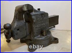 Antique Reed # 403R 3 1/2 Wide Jaw Bench Vise With Swivel Base PN 2127028
