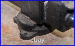Antique coach maker vise swivel 4 1/2 jaw & base collectible machinist tool