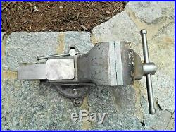 Armstrong Swivel Base Bench Vise, 3-1/2 Jaws, Seldom Seen, USA