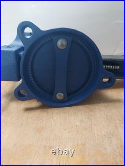 Bench Vise 6 Jaws HD with Anvil Swivel Base NEW Open Box