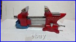 COLUMBIAN No. 63 1/2 Red Arrow Bench Vise 3 1/2 Jaw Old Tools 63-3 Swivel Base