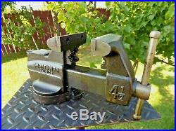CRAFTSMAN 4-1/2'' JAW BENCH VISE, HEAVY DUTY, WithSWIVEL BASE & PIPE GRIP, 25 LB VICE