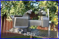 CRAFTSMAN 4-1/2 JAW BENCH VISE With SWIVEL BASE AND PIPE GRIPS MADE IN USA