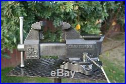 CRAFTSMAN 5-1/2 JAW BENCH VISE With SWIVEL BASE AND PIPE GRIPS MADE IN USA, 38 LBS