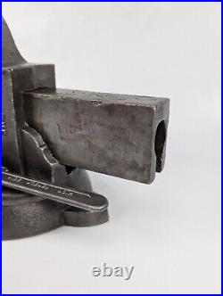 Chas Parker 973 1/2 Swivel Base 3-1/2 Bench Vise RESTORED patina vintage usa