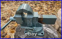 Chas Parker 974 Bench Vise 4 Jaws USA Made Swivel Base Original Lock Wrench