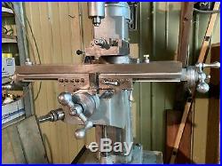 Clausing 8520 Vertical Milling Machine With Swivel Base Vise & Accessories