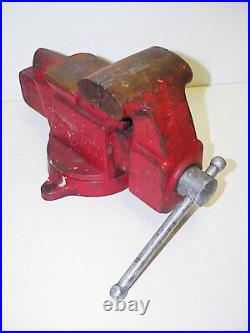 Columbian D44 Swivel Base Bench Vise 4 Jaw with Pipe Grips 26 lbs 5.5 oz