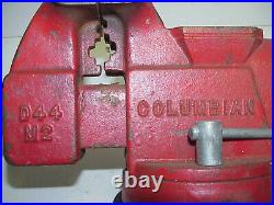 Columbian D44 Swivel Base Bench Vise 4 Jaw with Pipe Grips 26 lbs 5.5 oz