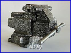 Columbian D4 D54 Bench Vise 19 Lbs Opens 4.75 4.5 Wide Grippers Swivel Base