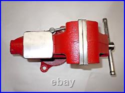 Columbian Nice Bench Vise D43-1/2 Swivel Base 3-1/2 Jaws, Anvil, M5, Red, USA