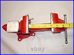 Columbian Nice Bench Vise D43-1/2 Swivel Base 3-1/2 Jaws, Anvil, M5, Red, USA