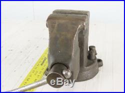 Columbian No. 604 4 Jaw 5-1/2 Open Swivel Base Bench Vise