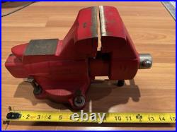 Craftsman 4 Swivel Base Bench Vise Cast Iron No. 391-5188, 4 Jaw Width