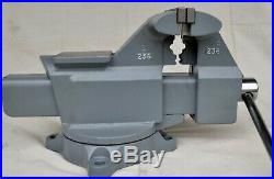 Craftsman 5 1/2 Bench Vise Swivel Base Model 51871 Made in USA