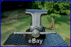 Craftsman 5'' Jaw Bench Vise, Heavy Duty, With Swivel Base & Pipe Grips, 38 Lb Vice