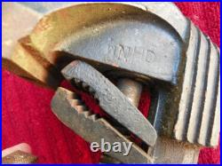 EARLYWILTON SHOP KING 3-1/2 Swivel Base Bench Vise WithPipe Jaws & Anvil MCM