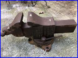 Fine Antique C. PARKER NO 249 BENCH VISE 4 Jaw swivel Base Semi-Steel Solid bar