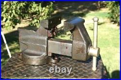 Fuller 4'' Jaw Bench Vise With Swivel Base And Pipe Grips, 25 Lbs Vice. Nice