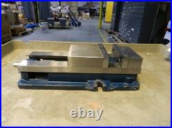 Gibraltar 6 Jaw Width 8-3/4 Jaw Opening Cap Swivel Machine Vise 70038187