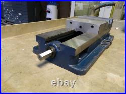 Gibraltar 6 Jaw Width 8-3/4 Jaw Opening Cap Swivel Machine Vise 70038187