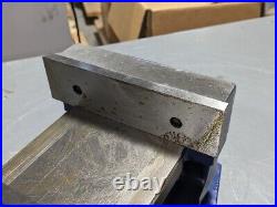 Gibraltar Machine Vise with Swivel Base 6 Jaw Width 6 Opening Capacity