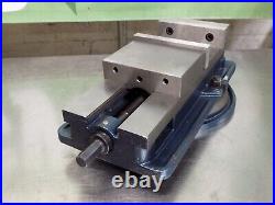 Gibraltar Machine Vise with Swivel Base 6 Jaw Width 8-3/4 Jaw Opening