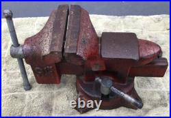 Gold Label Casey 3-1/2 Vise with Swivel Base & Red Made in Korea