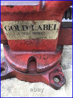 Gold Label Casey 3-1/2 Vise with Swivel Base & Red Made in Korea