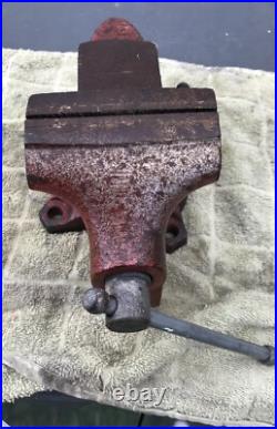 Gold Label Casey 3-1/2 Vise with Swivel Base & Red Made in Korea
