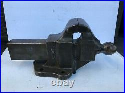 Heavy Duty Reed 105 Vise 5 Inch Jaws 70+ Pounds Non-swivel Base