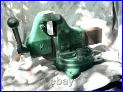 Hollands Bench vise swivel base # 52H 51 Lbs 3 1/2 X 8 Jaws blacksmith