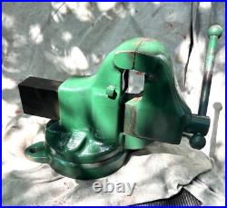 Hollands Bench vise swivel base # 52H 51 Lbs 3 1/2 X 8 Jaws blacksmith