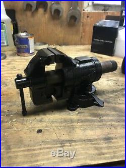 INT CORP 1 3/4 Baby Combination Bench Vise and Anvil, Rotating Jaw Swivel Base