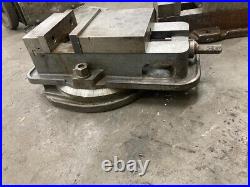 KURT D60 Graduated Swivel Base for 6 Vises D60 With SWIVEL BASE