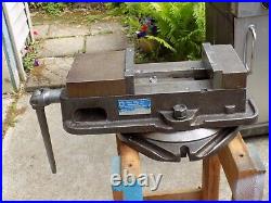 Kurt Anglock 6 Milling Vise With Swivel Base D675