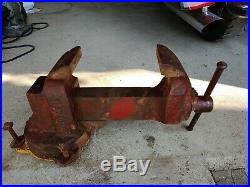 Large Parker Vise # 974- 1/2 Weighs 76 Lbs swivel base 4.5 jaws