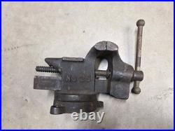 Little Giant 25 Bench Vise 3 1/2 In Jaws 16 Lbs With Anvil Swivel Base Vintage