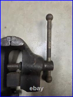 Little Giant 25 Bench Vise 3 1/2 In Jaws 16 Lbs With Anvil Swivel Base Vintage