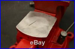 Mac Tools VM50D 5-1/2 Reversible Bench Vise with Swivel Base & Pipe Jaws